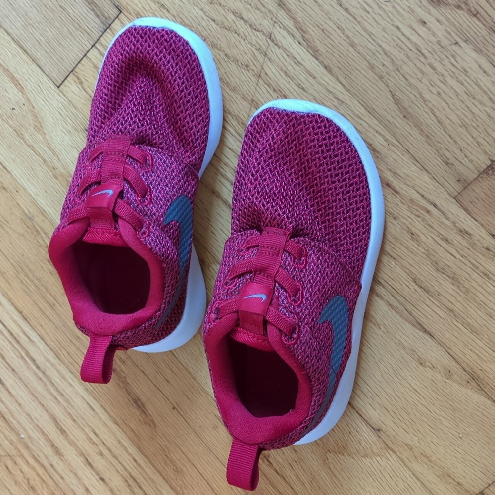Nike Roshe 1 toddler